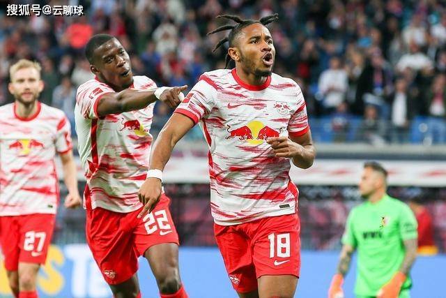 切尔西强势反弹！3-0完胜米兰，内托表现引人注目